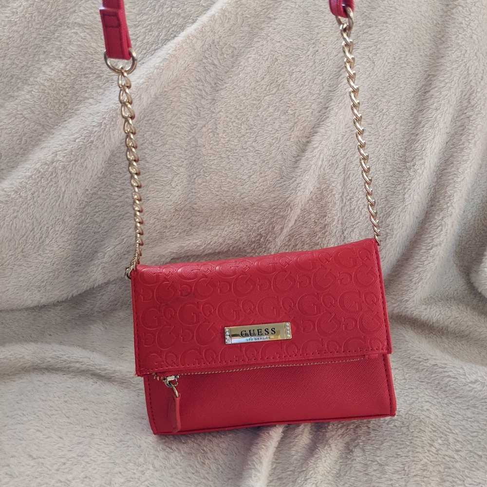 Guess purse